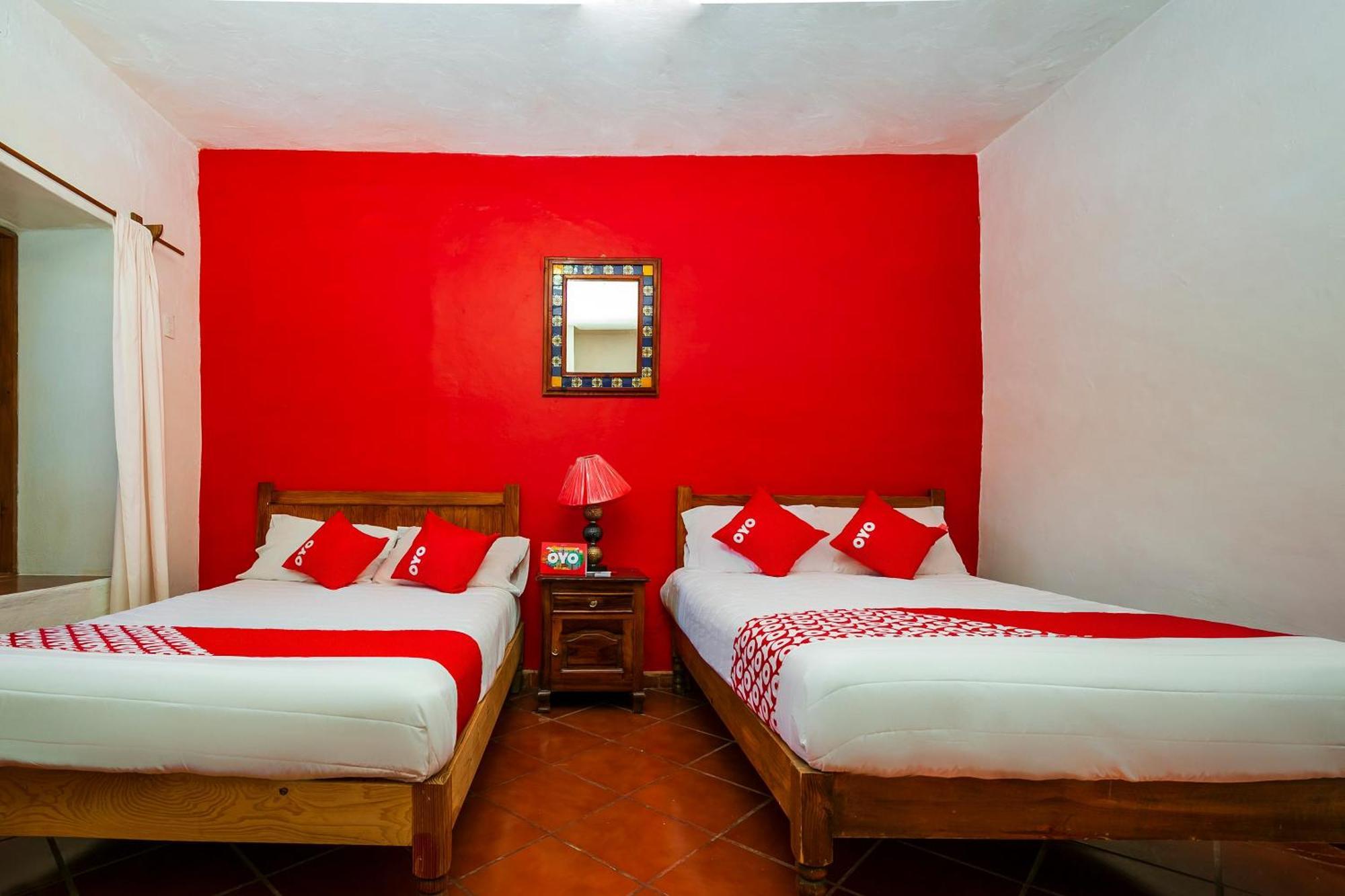OYO Posada De Los Angeles, Pátzcuaro Esterno foto